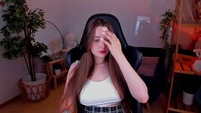 MoonLissa online show from 01/26/25, 01:04