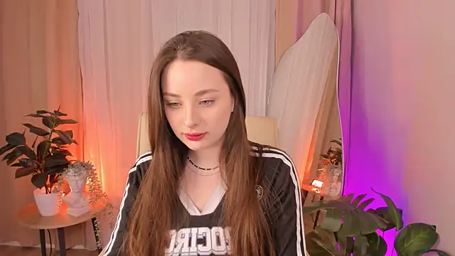 MoonLissa online show from 02/09/25, 01:46