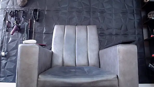 Snapshot of Agata_Darkness chatting on 10/18/25, 05:35 Agata Darkness online show from 10/18/25, 05:35