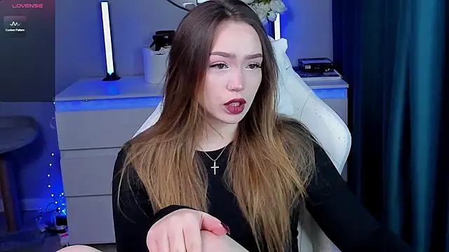 Evia r0se online show from 11/04/25, 09:52