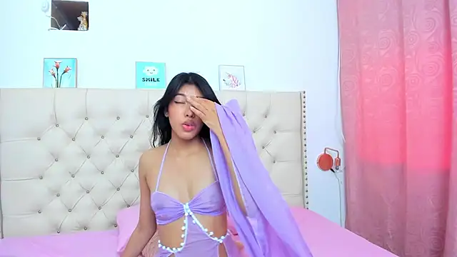 Snapshot of Kim_Eli chatting on 01/24/25, 08:54 Kim Eli online show from 01/24/25, 08:54