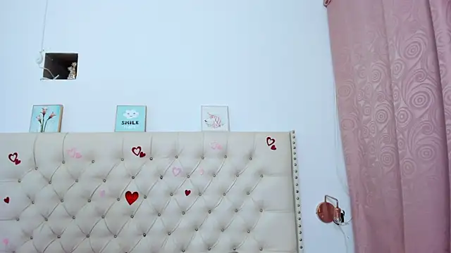 Snapshot of Kim_Eli chatting on 02/24/25, 11:30 Kim Eli online show from 02/24/25, 11:30