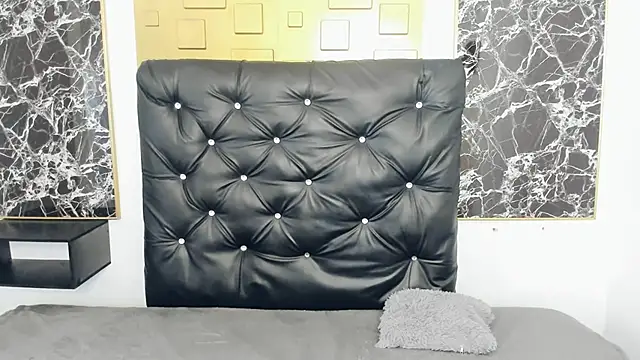 scarlett w0lf online show from 01/15/25, 09:41