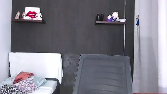 SusanLeroy online show from 03/29/26, 10:04