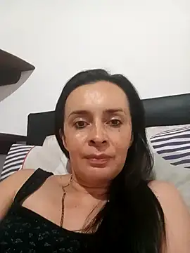 Snapshot of Samantha_Sullivan_ chatting on 12/05/24, 02:31 Samantha Sullivan online show from 12/05/24, 02:31