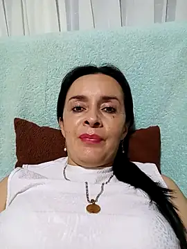 Snapshot of Samantha_Sullivan_ chatting on 02/18/25, 11:52 Samantha Sullivan online show from 02/18/25, 11:52