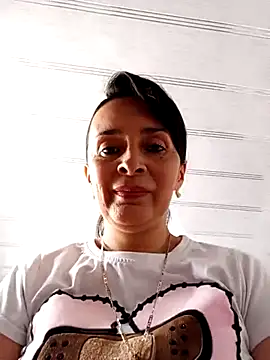 Snapshot of Samantha_Sullivan_ chatting on 03/10/25, 03:52 Samantha Sullivan online show from 03/10/25, 03:52