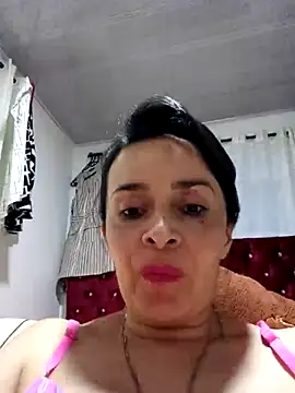 Snapshot of Samantha_Sullivan_ chatting on 03/13/25, 03:11 Samantha Sullivan online show from 03/13/25, 03:11