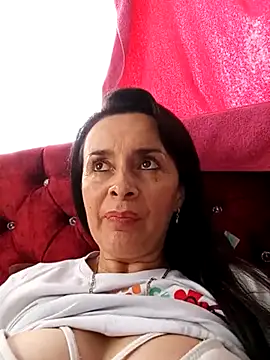 Snapshot of Samantha_Sullivan_ chatting on 03/19/25, 09:48 Samantha Sullivan online show from 03/19/25, 09:48