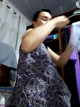 Snapshot of Samantha_Sullivan_ chatting on 09/13/25, 03:39 Samantha Sullivan online show from 09/13/25, 03:39