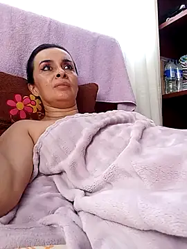 Snapshot of Samantha_Sullivan_ chatting on 10/07/25, 12:57 Samantha Sullivan online show from 10/07/25, 12:57