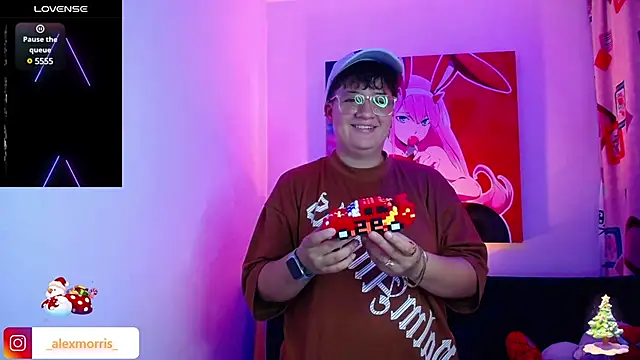 Snapshot of _AlexMorris chatting on 12/13/24, 03:49 AlexMorris online show from 12/13/24, 03:49