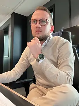 thehornyguy97 online show from 04/28/26, 05:45