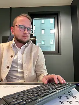 thehornyguy97 online show from 05/09/26, 11:15