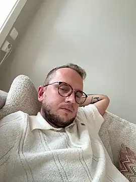 thehornyguy97 online show from 06/13/26, 02:59