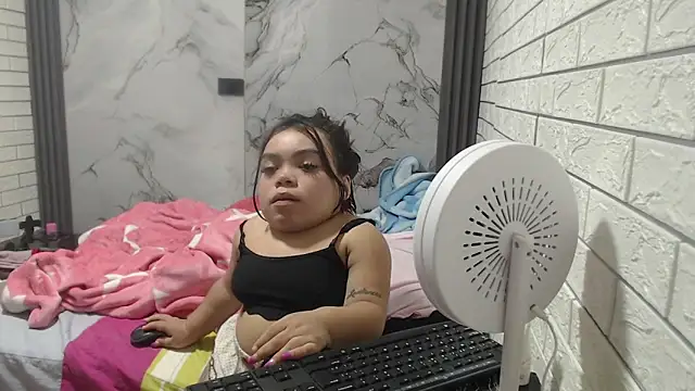 Michelle Brooks online show from 03/15/25, 04:24