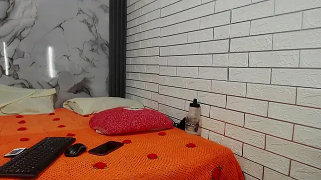 Michelle Brooks online show from 03/21/25, 11:34