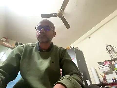 SammyChocolateIndian online show from 12/14/25, 01:05