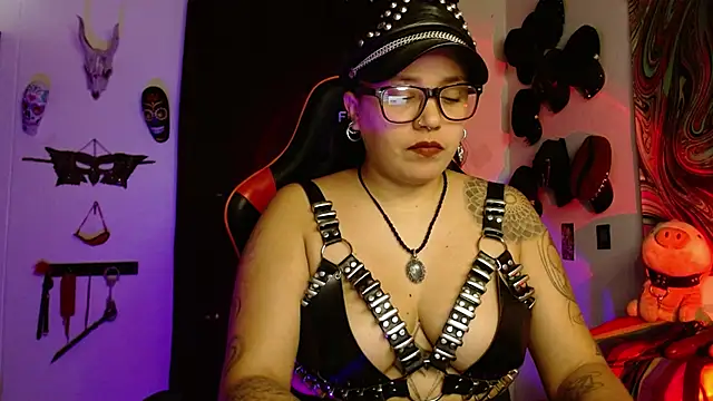 LilithSharon online show from 02/05/26, 04:55