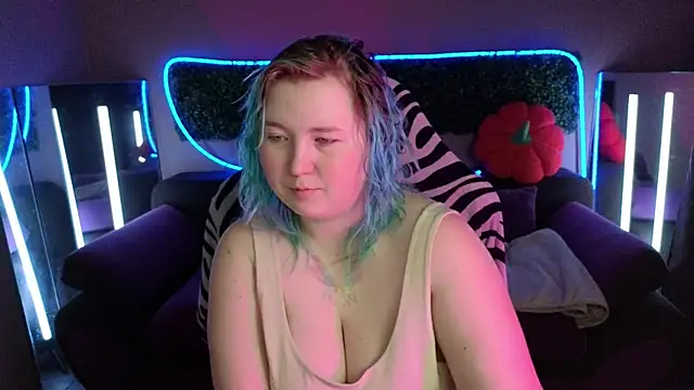 Snapshot of ChimberWol chatting on 11/20/25, 02:12 ChimberWol online show from 11/20/25, 02:12