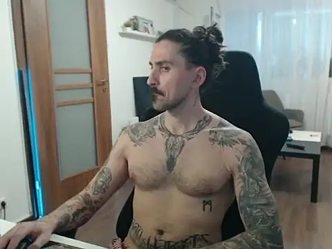 MateoHunk online show from 06/10/26, 01:10
