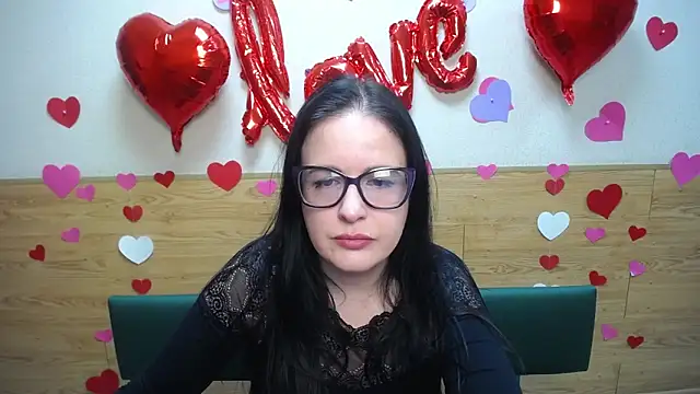 Snapshot of TayaBoret chatting on 02/11/25, 06:11 TayaBoret online show from 02/11/25, 06:11