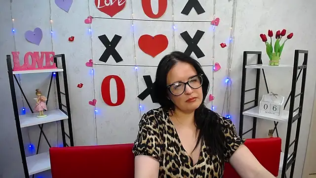 Snapshot of TayaBoret chatting on 03/06/25, 09:20 TayaBoret online show from 03/06/25, 09:20