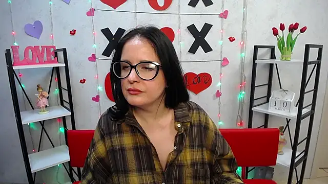 Snapshot of TayaBoret chatting on 03/10/25, 09:29 TayaBoret online show from 03/10/25, 09:29