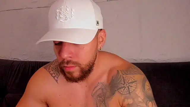  dreammr1  online show from 10/15/25, 03:12