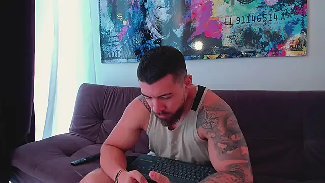  dreammr1  online show from 11/13/25, 01:10