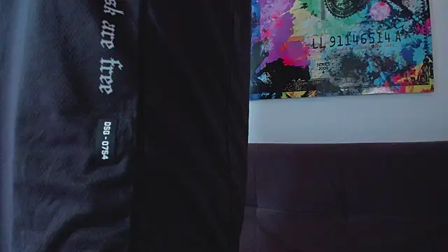  dreammr1  online show from 11/15/25, 02:02