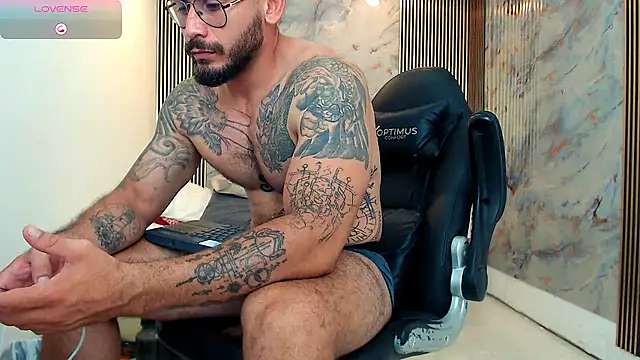 hanz col online show from 02/01/25, 12:29