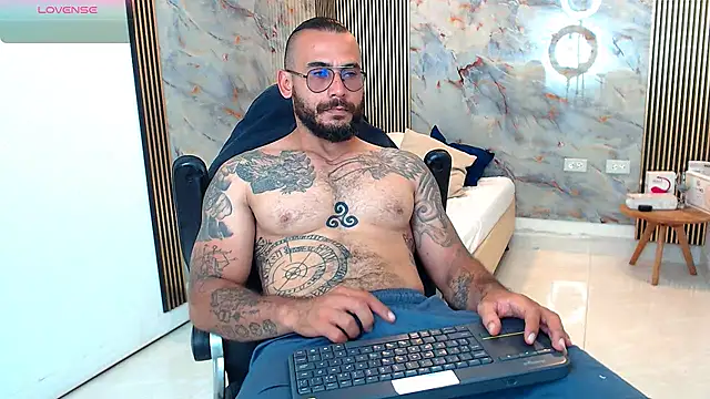 hanz col online show from 02/22/25, 07:14