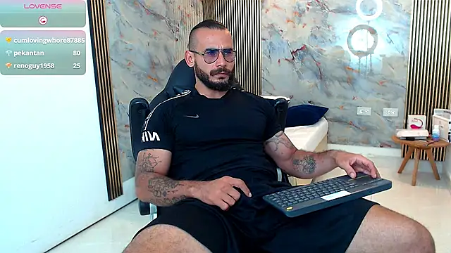 hanz col online show from 02/24/25, 07:41