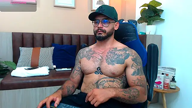 hanz col online show from 03/22/25, 04:56