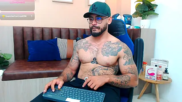 hanz col online show from 03/22/25, 12:25