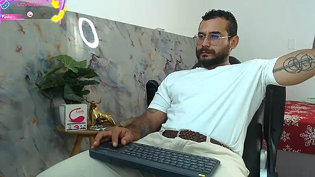 hanz col online show from 10/08/25, 03:31