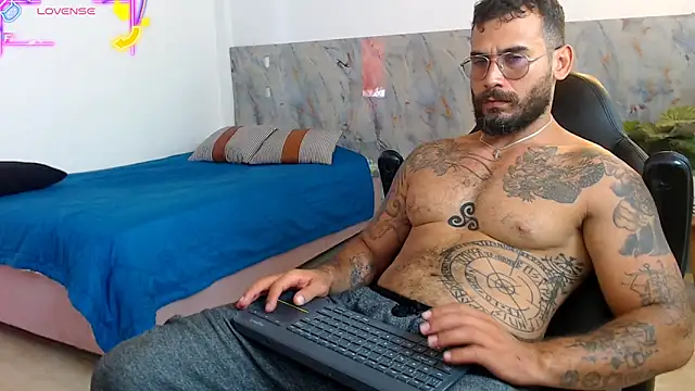 hanz col online show from 10/29/25, 02:52