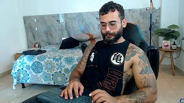 hanz col online show from 11/17/25, 01:39