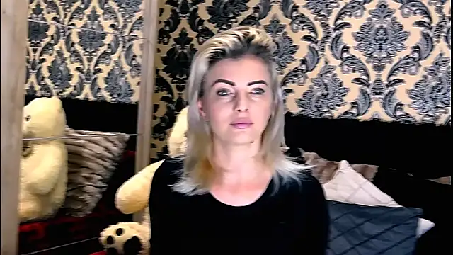 Aly girl1 online show from 12/03/24, 10:39