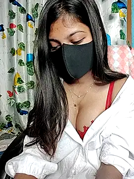 Snapshot of Reena_Singh53 chatting on 02/23/25, 02:25 Reena Singh53 online show from 02/23/25, 02:25