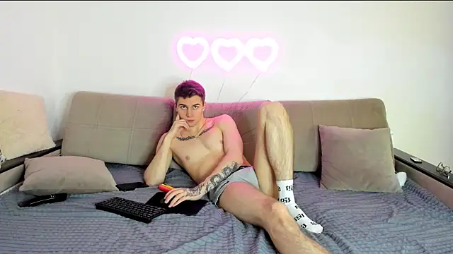 Ian Connery online show from 02/05/25, 05:31