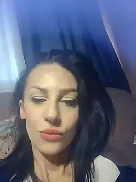 Snapshot of dahlia_82 chatting on 12/06/24, 11:00 dahlia 82 online show from 12/06/24, 11:00