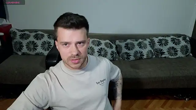 JohnnyStepBro online show from 05/30/26, 06:38