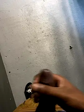 zeekBbc online show from 10/31/25, 08:32