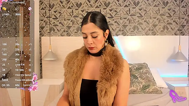 IvannaAnggel online show from 03/07/25, 12:34