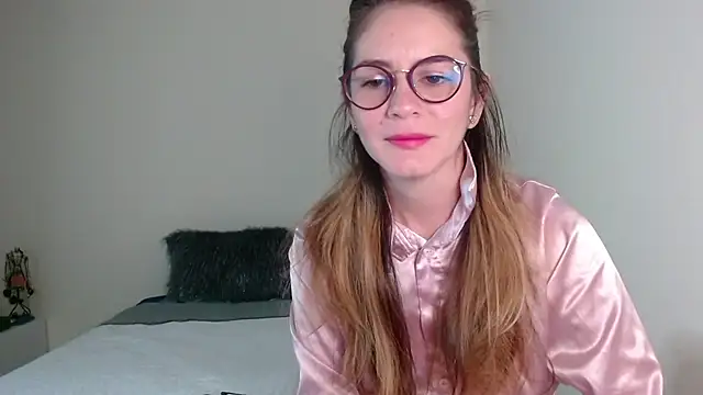 Snapshot of Hanny_24 chatting on 01/09/25, 09:06 Hanny 24 online show from 01/09/25, 09:06