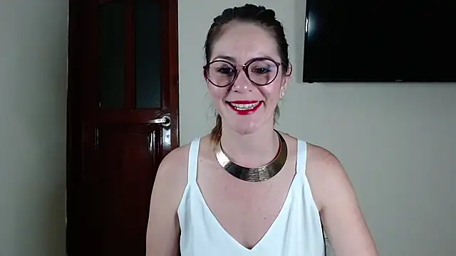 Snapshot of Hanny_24 chatting on 01/17/25, 09:28 Hanny 24 online show from 01/17/25, 09:28