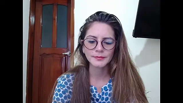 Snapshot of Hanny_24 chatting on 01/31/25, 12:40 Hanny 24 online show from 01/31/25, 12:40