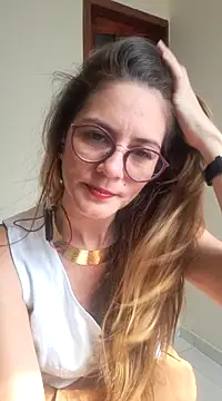 Snapshot of Hanny_24 chatting on 02/05/25, 07:10 Hanny 24 online show from 02/05/25, 07:10